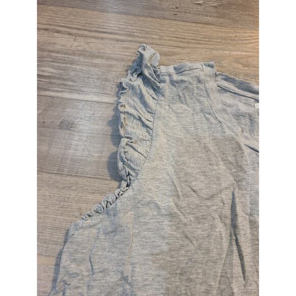 Maurices large women's gray ruffle tank top - Picture 2 of 8